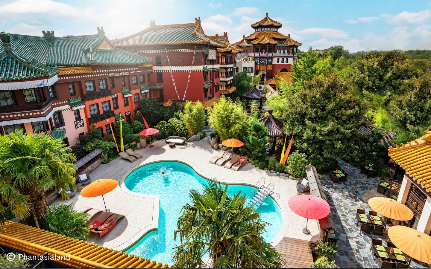 Die Datei hotel-ling-bao-out_04.zip herunterladen