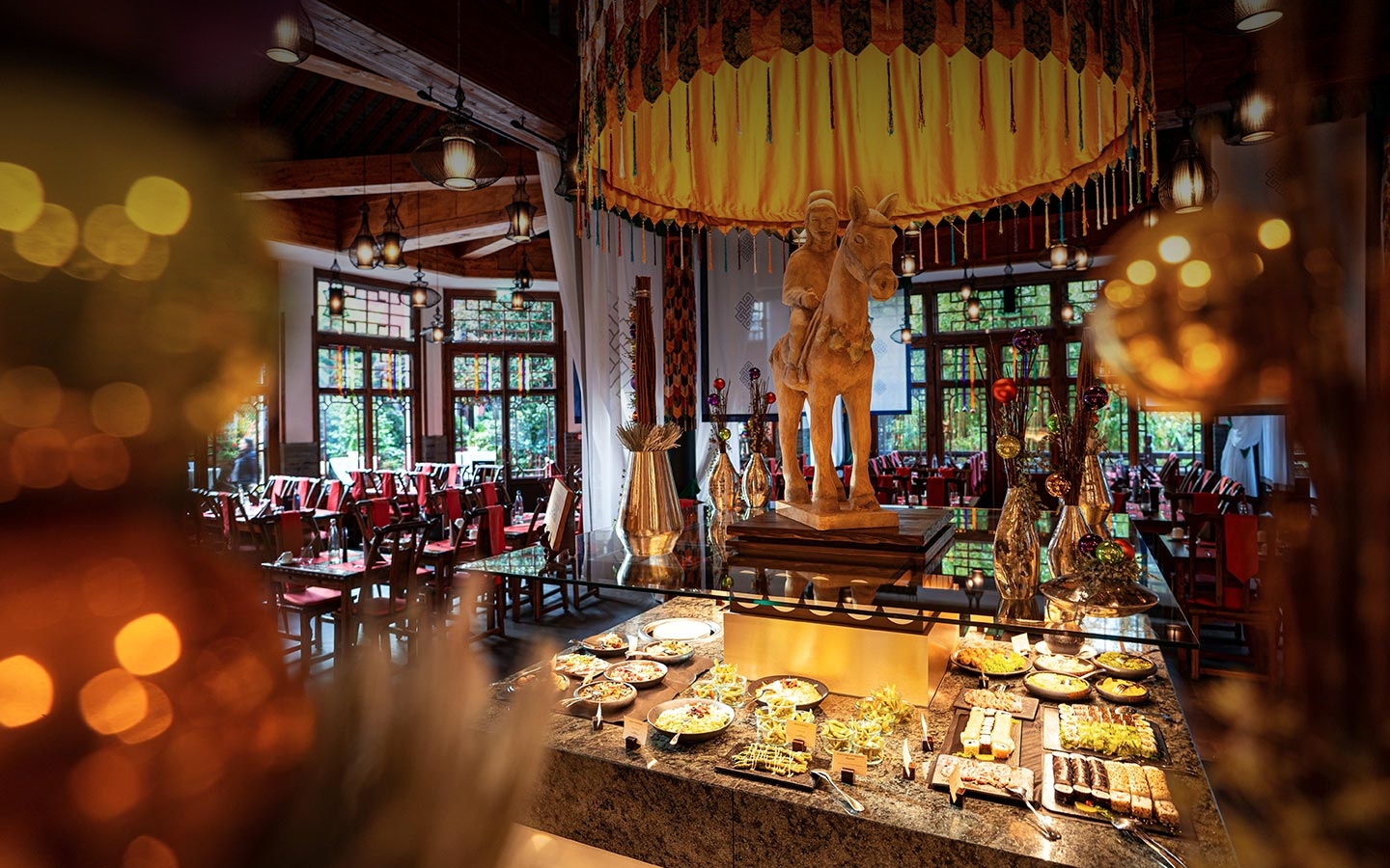 gap-winter-restaurant-bamboo_01.jpg